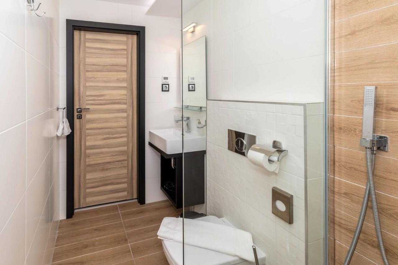 Arany Apartman ミシュコルツ エクステリア 写真