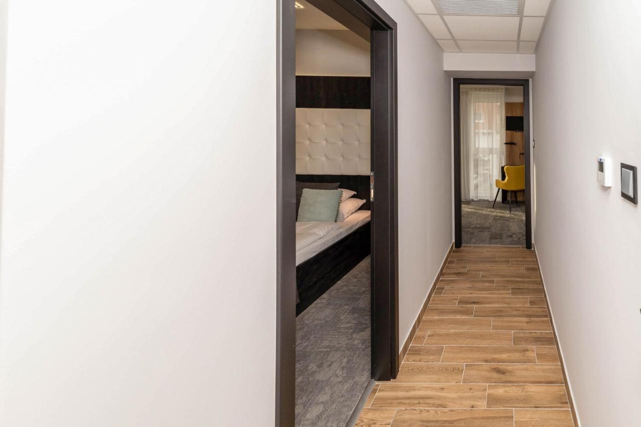 Arany Apartman ミシュコルツ エクステリア 写真